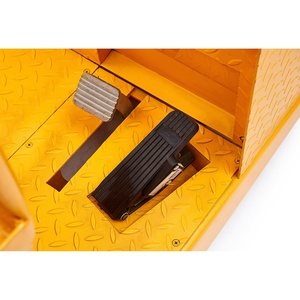 실린 미니 전기 견인 트랙터, 조작이 간편한 견인 휠 트랙터 - Product Image 2