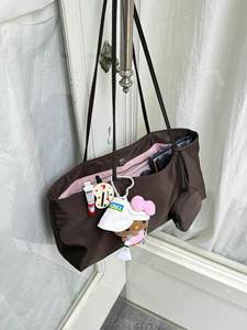 Bolso de hombro versátil de gran capacidad para ir al trabajo, nuevo bolso tote elegante y minimalista 2026, bolso baguette ligero - Product Image 1