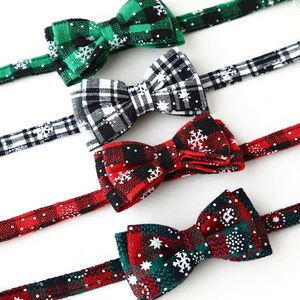 Collier de Noël à carreaux pour chat avec nœud papillon et breloque, collier réglable à dégagement rapide avec clochette pour chatons et petits chiens - Product Image 3