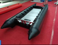 Catamaran de sport gonflable bateau mini chat bateau pour le surf