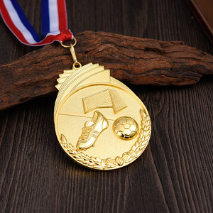 Médaille de <span class=keywords><strong>football</strong></span> en alliage de zinc moulée sous pression, qualité supérieure, vente chaude, directement du fabricant, pour événements sportifs - Product Image 2