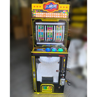 Machine de jeu à jetons Delta Lucky Roller Rotation Match Lucky Gift Arcade pour centre de divertissement intérieur, en bois et acrylique, 110/220V