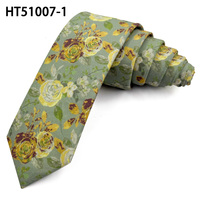 Corbata de Algodón Color Verde Salvia con Diseño de Rosa en Acuarela, Corbata Personalizada con Logotipo para Hombre