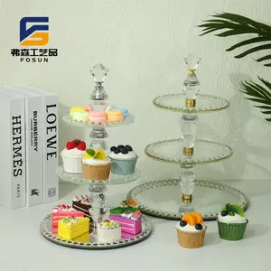 Özel 3 katmanlı kristal düğün tatlı meyve aperatif cupcake kek standı çay partisi için servis tabağı