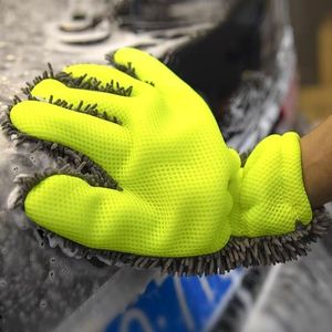 Vente en gros de gants de lavage de voiture en microfibre à 5 doigts mitaines de nettoyage en chenille pour roues, peinture et détails (imperméables et sans rayures) - Product Image 3