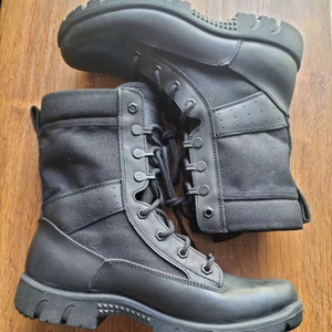 Bottes tactiques pour femmes, à lacets, respirantes, antidérapantes, chaussures d'entraînement au combat, automne-hiver, en laine, imperméables, légères - Product Image 2