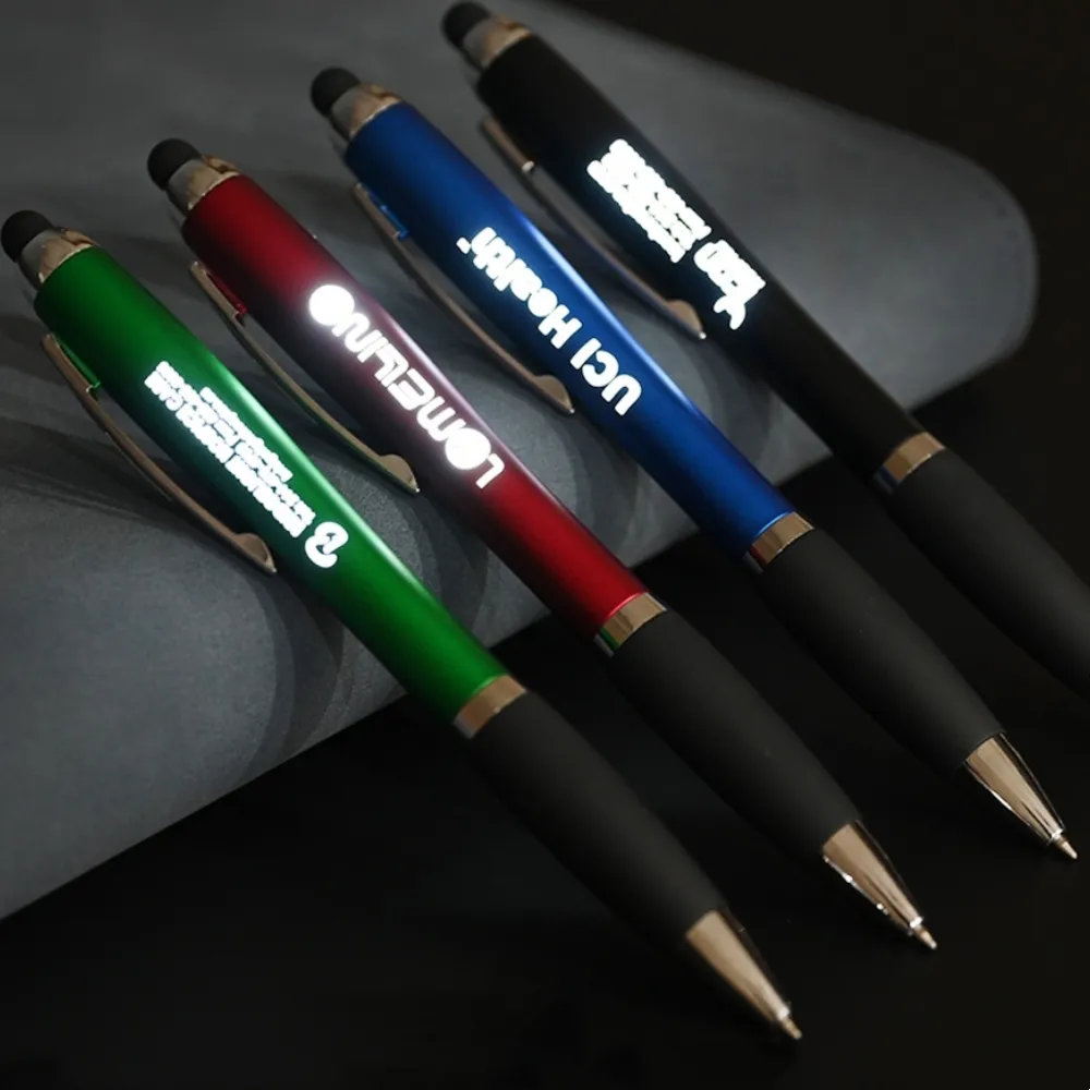 Cadeaux promotionnels stylo à bille LED publicité personnalisé gravé Light Up Logo stylet stylos à bille avec caoutchouc