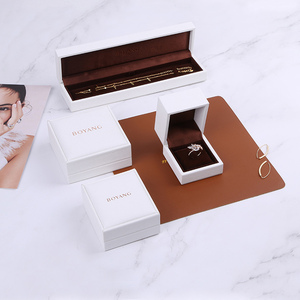Boyang <b>White</b> Ring Necklaces Earring Bracelet Box Packaging PU Leather Jewelry <b>Gift</b> <b>Boxes</b> - Product Image 1