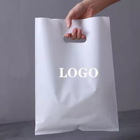 Sacs en plastique LDPE personnalisés réutilisables avec poignée découpée et impression sérigraphique pour les achats professionnels, fabriqués en Chine