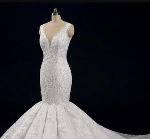 ชุดแต่งงานแบบวินเทจยุคกลางแบบไม่มีแขนเสื้อพร้อมชายกระโปรงยาว - Product Image 3