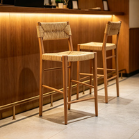Chaise de bar vintage en rotin tressé de style mid-century, tabouret de comptoir en bois et rotin pour la maison
