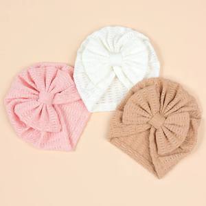Nouveau Bonnet Bébé Jacquard Chaud et Coupe-Vent avec Nœud, Couleur Unie, Style Indien, pour Nouveau-né et Tout-petit - Product Image 4