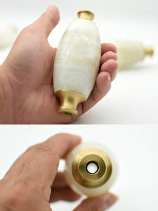 โคมไฟตั้งโต๊ะทรงยุโรป ประดับพู่ทองแดงแท้ ฐานหินอ่อน โคมไฟหินคลาวด์ สำหรับห้องนอน โต๊ะทำงาน ของตกแต่งบ้าน พร้อมอุปกรณ์ประกอบ - Product Image 2