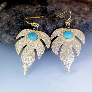 Orecchini a Gancio Vintage a Forma di Foglia con Accenti Colorati, Stile Semplice, Accessori di Moda per Donne, Vendita all'Ingrosso - Product Image 1