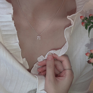 Sweet Cherry Pearl Necklace AAA Grade Fruit Shape Clavicle Chain For Women Everyday Wear Minimalist Style - Product Image 3
