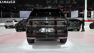 Véhicule à énergie nouvelle ZEEKR 9X toutes versions 2025, neuf ou d'occasion, SUV familial de luxe, performances robustes, en vente chaude - Product Image 5