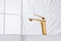 Robinet de lavabo en laiton à poignée unique, chromé, à montage sur plan, cartouche céramique chaude/froide, options hautes/standard pour les salles de bain d'hôtel et de maison