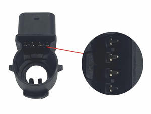 Système d'automatisation d'insertion de moules par injection à support vertical pour l'industrie alimentaire, des boissons et du textile avec des composants de moteur et de roulement - Product Image 3