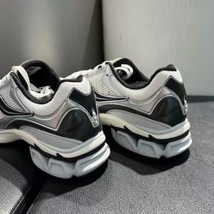 2026 High Quality Mesh Lace-up Designer Sneakers Sport Casual Breathable Fashion Trend Outdoor Walking Lightweight <b>Running</b> <b>Shoes</b> - Product Image 3