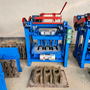 เครื่องทำบล็อกปูพื้นอัตโนมัติสำหรับใช้ในบ้าน 4-35A พร้อมแม่พิมพ์อิฐซีเมนต์ความจุสูงสำหรับ 4 บล็อก - Product Image 4