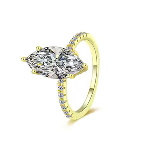 Anillo Personalizado para Mujer J&C de Oro Rosa de 14k con Diamante Cultivado en Laboratorio de Corte Marquesa de 3 Quilates - Product Image 1
