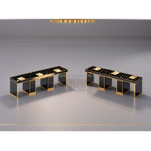 Mesa de manicura de uñas triple clásica dorada diseño largo completo personalizado Escritorio de uñas estilo moderno con ventilador - Product Image 1