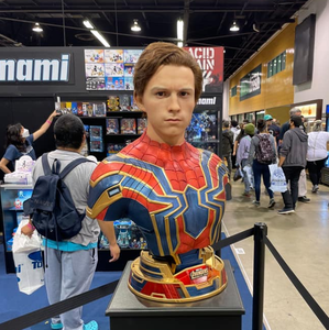 Buste de Spider-Man en fer de luxe pour bureau à domicile, buste réaliste en résine de <span class=keywords><strong>Tom</strong></span> Holland, objet décoratif pour fans des Avengers - Product Image 6