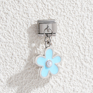 Fashion Pendants Charms Zinc Alloy Plant Shape Unisex DIY Jewelry Accessories Modular Pendant For Bracelets And Chains - Product Image 4