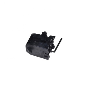 Conectores de 2 Posiciones con Cubierta y Cajas para Cables ICsChip de 2 Filas y 3 mm (0.118 Pulgadas) 43045-0200 - Product Image 3