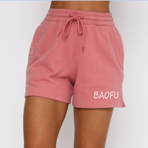 Fabricación Personalizada de Shorts Holgados para Mujer en Felpa Francesa o con Forro Polar en Más de 100 Colores Diferentes - Product Image 1