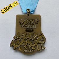 Leon Metal Gift 3D Running Designs Médaille en métal Fabricant de médailles sportives uniques personnalisées Rubans Médaille sportive Marathon Cyclisme