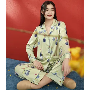 Toptan saten pijama kadın artı boyutu-INS yeşİl bahar çin baskı 2 parça pijama düğme artı boyutu saten pijama kadın