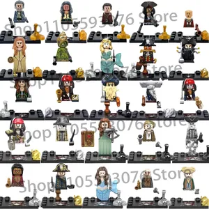 Pirates <span class=keywords><strong>des</strong></span> <span class=keywords><strong>Caraïbes</strong></span> Jack Sparrow Figurines de film classiques Accessoires de tête Blocs de construction Jouet de construction en plastique 14 ans et plus - Product Image 1