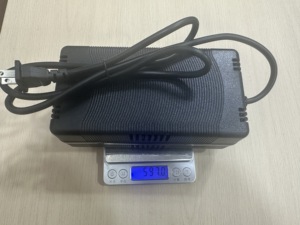 อะแดปเตอร์แปลงไฟ AC 100-240V เป็น DC 18V 2A พร้อมพอร์ตและปลั๊กหลายช่อง - Product Image 6