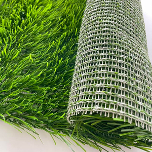 Tapis de terrain de football d'usine chinoise <span class=keywords><strong>pelouse</strong></span> <span class=keywords><strong>hybride</strong></span> gazon synthétique pour le football - Product Image 5