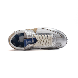 Zapatos de Diseñador, Modernos y Novedosos, Zapatillas con Plataforma Golden Star, Estilo Clásico Doodle, Zapatos Deportivos de Moda en Cuero Blanco y Negro - Product Image 5