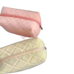 Grande capacité mignon pour pochette rose cosmétique gonflée à la mode pour trousse de toilette petit cadeau d'accessoires de voyage promotionnel pour - Product Image 2