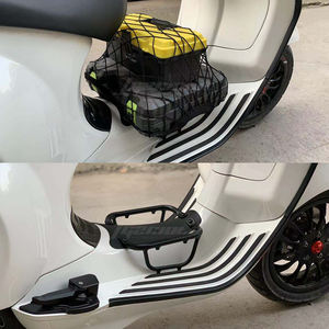 Portapacchi Anteriore Moto CNC Staffa Sportiva Scaffale Borsa a Rete Accessori Argento per <span class=keywords><strong>VESPA</strong></span> GTS 125 150 200 <span class=keywords><strong>250</strong></span> 300 <span class=keywords><strong>GTV</strong></span> 300 Ricambi - Product Image 3