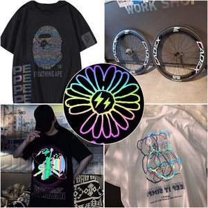 Trung quốc cầu vồng phản chiếu biểu tượng tùy chỉnh <span class=keywords><strong>Sticker</strong></span> sắt trên phản ánh Logo Vinyl cho áo khoác - Product Image 6