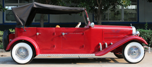 Auto Decappottabile Bianca per Turismo, Roadster Classica Vintage Retrò per il Tempo Libero - Product Image 4