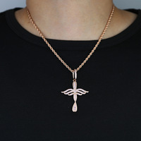 Collier croix ailée en CZ violet rose, bijoux pendentif streetwear pour hommes et femmes