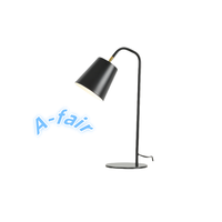 Lampe de table ajustée avec abat-jour en métal décoration de la maison lampe d'intérieur lampe de chevet