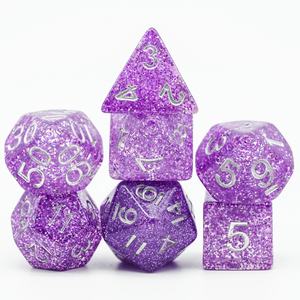 Pour Udixi Logo personnalisé <span class=keywords><strong>jeu</strong></span> <span class=keywords><strong>de</strong></span> dés RPG jeux <span class=keywords><strong>de</strong></span> société en résine polyédrique pour jeux <span class=keywords><strong>de</strong></span> rôle <span class=keywords><strong>donjons</strong></span> <span class=keywords><strong>et</strong></span> <span class=keywords><strong>Dragons</strong></span> - Product Image 6