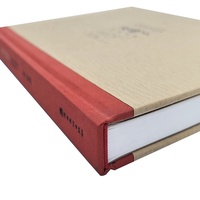 Livre de collection d'art de peinture à l'encre chinoise personnalisé à couverture rigide, texte chinois gaufré, reliure à ruban rouge, vente en gros d'usine OEM