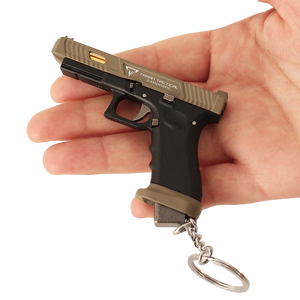 <span class=keywords><strong>Mini</strong></span> Llavero de Pistola de Metal, 7.5CM, TTI G34, Desmontable, Modelo a Escala 1:3, Llavero de Metal con Colgante de Pistola, Regalo para Niños, Modelo de Pistola - Product Image 1