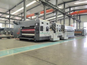 Coupeur de matrice de Slotter d'imprimante 5 couleurs haute <span class=keywords><strong>définition</strong></span> automatique pour la boîte de carton d'encre Flexo faisant la Machine avec la fonction d'huilage de séchage - Product Image 6