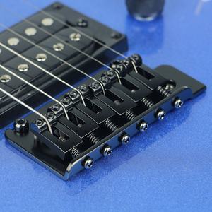 <span class=keywords><strong>Chitarra</strong></span> Elettrica Cross-border in Pioppo con Doppio Pickup, Strumento Singolo per Metal <span class=keywords><strong>Rock</strong></span> - Product Image 2