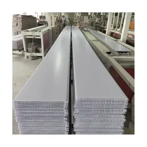 Çin iç tavan malzemeleri hafif pvc paneller 300x9mm pvc cielo raso en pvc tavan panelleri güney amerika pazarı için