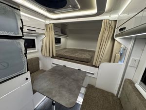 Camioneta Todoterreno con Remolque para Acampar, con Baño, Mini Refrigerador, Aire Acondicionado, para Acampar en la Playa, Camioneta Personalizada - Product Image 4
