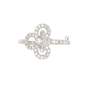 แหวนทองคำขาว 18K ประดับเพชร รูปทรงกุญแจ เครื่องประดับหรูหราสำหรับผู้หญิง - Product Image 1